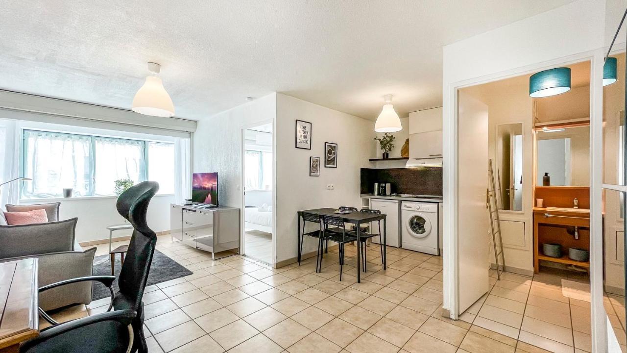 Homey Cycy - New / Free Parking / Hyper-Centre / Proche Geneve Annemasse Buitenkant foto